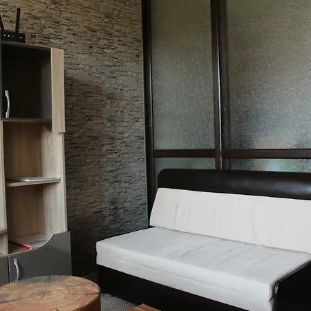 Snezhanka A425 شقة